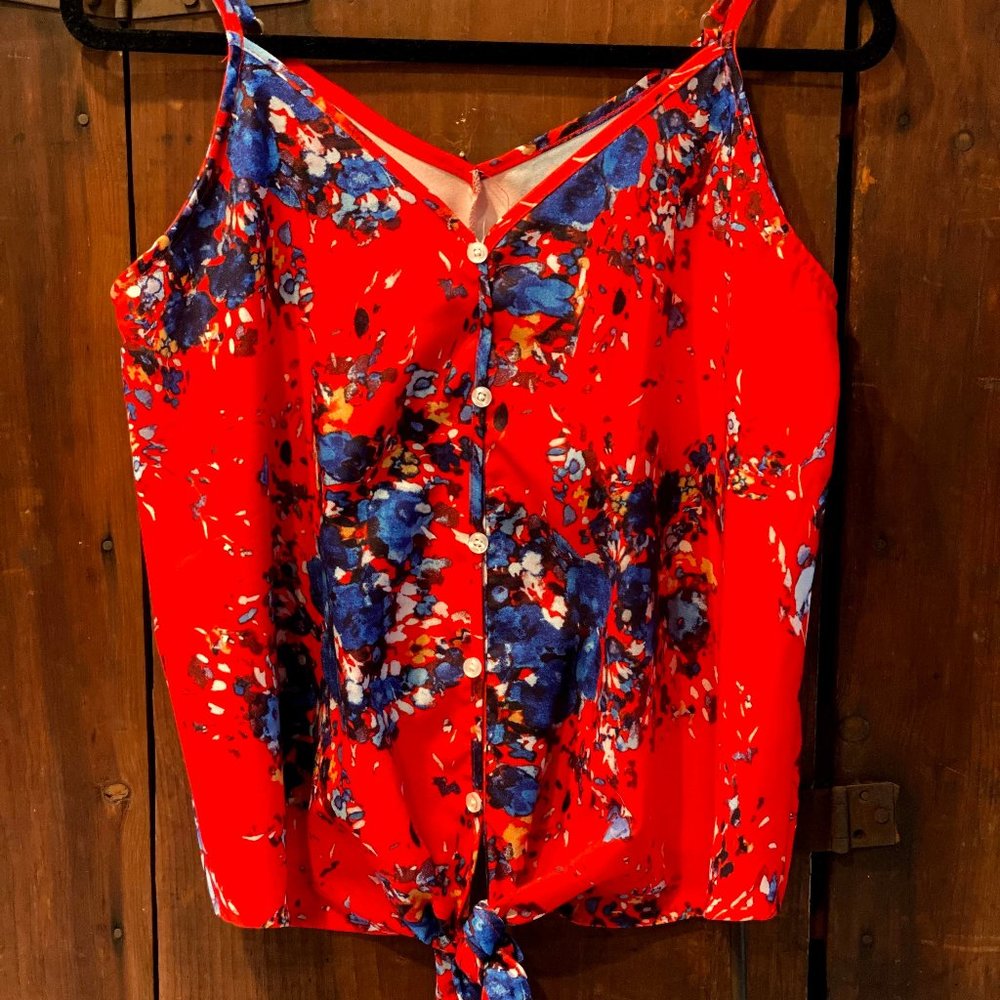 Spaghetti Strap Flowered Blouse 🔵